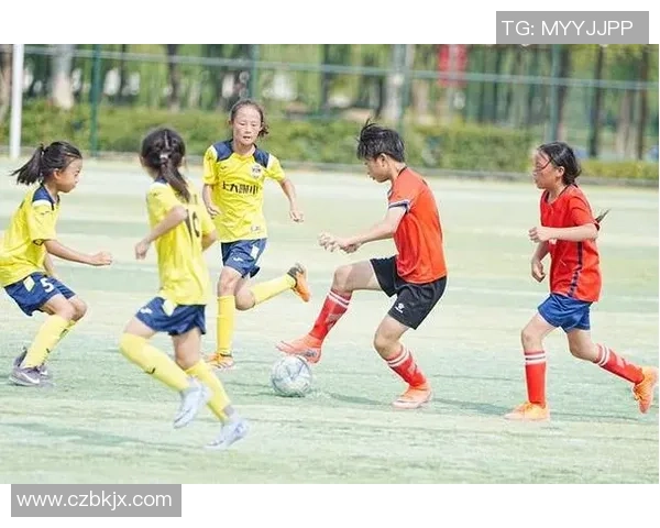 小孩眼中的足球明星梦想之旅精彩瞬间合集